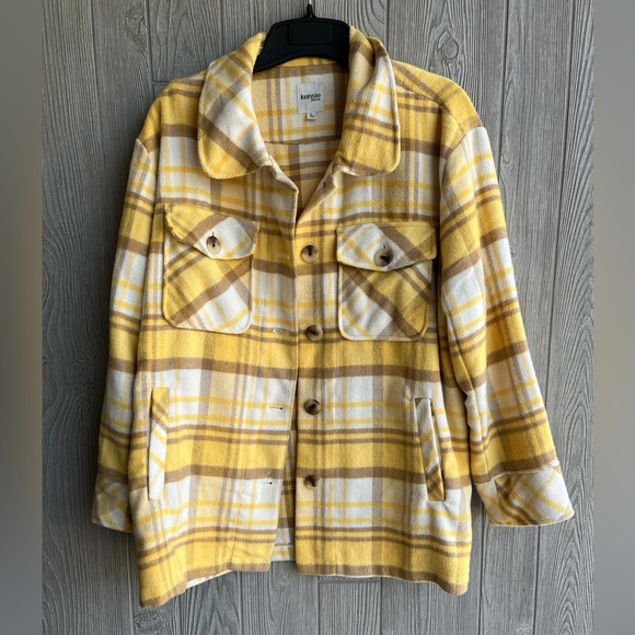 Kensie Jackets & Blazers - Kenzie Yellow and Tan Plaid Button-Up Jacket Shacket Size Large